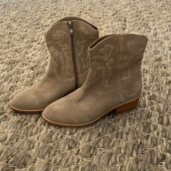 Anthropologie Silent D Zofie Suede Western Ankle Boot in Beige US 7 - Picture 2 of 10